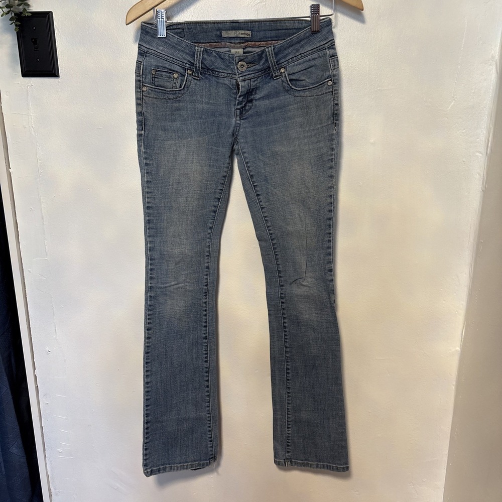 Refuge 3L Light Blue Denim‎ Juniors Jeans Distressed Flare Stretch